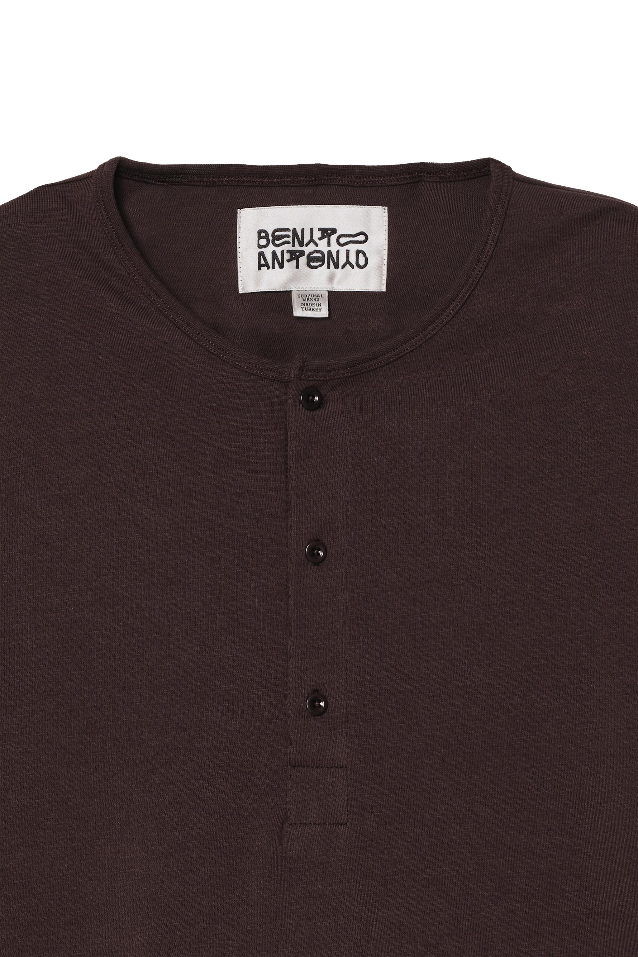 CROPPED FIT HENLEY T-SHIRT